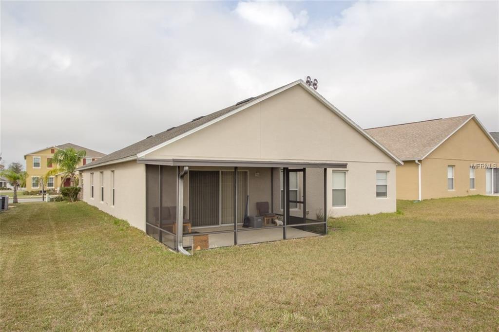 302 RED KITE DRIVE, GROVELAND, Florida 34736, 3 Bedrooms Bedrooms, 8 Rooms Rooms,2 BathroomsBathrooms,Residential,For sale,RED KITE,G4852785