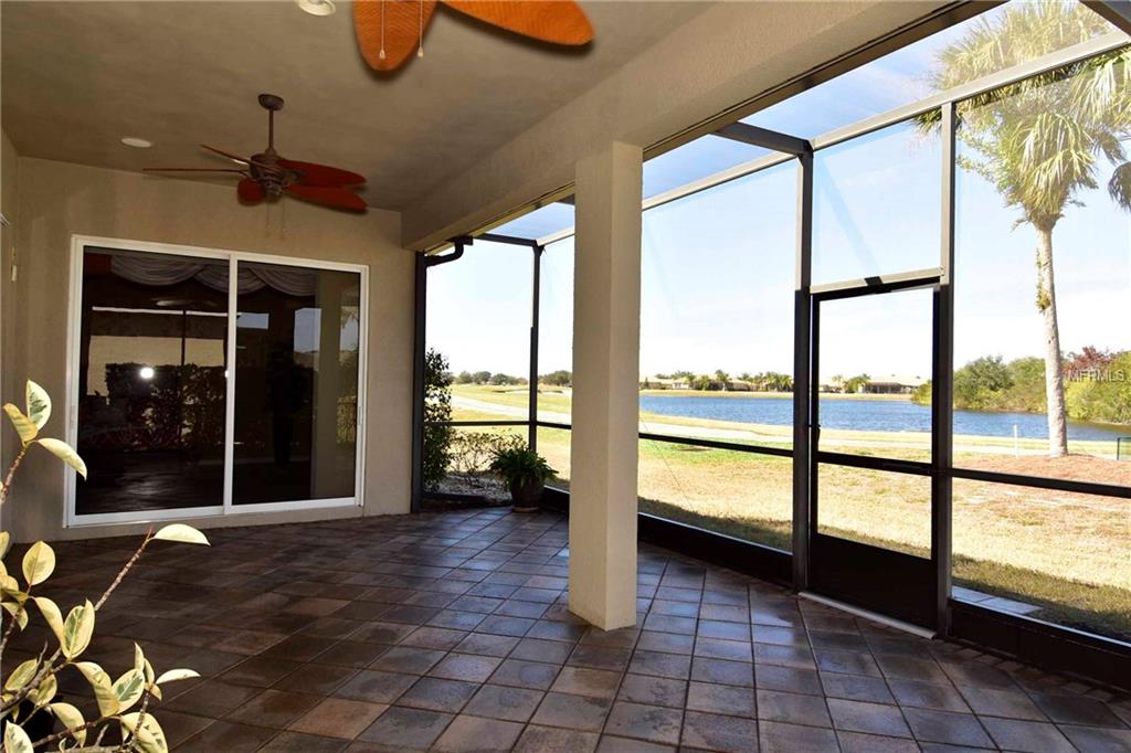 1628 EMERALD DUNES DRIVE, SUN CITY CENTER, Florida 33573, 3 Bedrooms Bedrooms, 9 Rooms Rooms,2 BathroomsBathrooms,Residential,For sale,EMERALD DUNES,T2871525