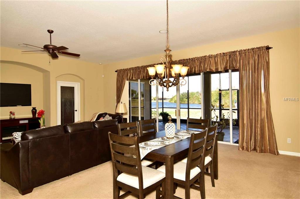 1628 EMERALD DUNES DRIVE, SUN CITY CENTER, Florida 33573, 3 Bedrooms Bedrooms, 9 Rooms Rooms,2 BathroomsBathrooms,Residential,For sale,EMERALD DUNES,T2871525