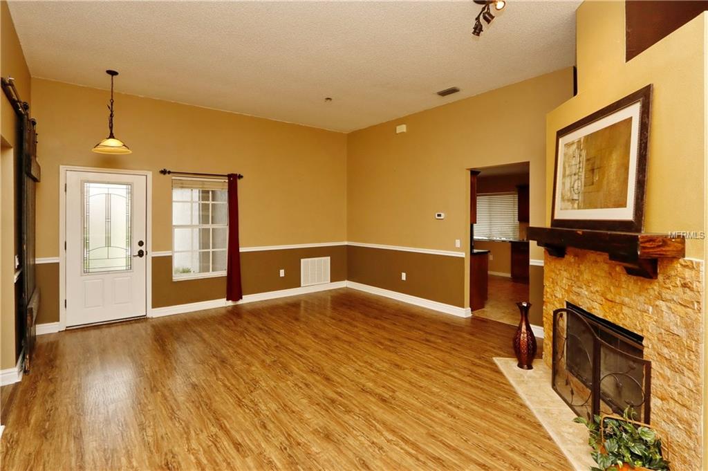 8509 BELLA WAY, TAMPA, Florida 33635, 3 Bedrooms Bedrooms, 6 Rooms Rooms,2 BathroomsBathrooms,Residential,For sale,BELLA,T2910538