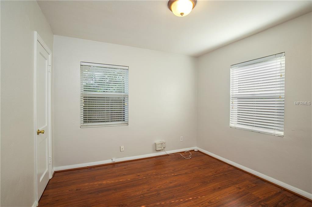 5222 S PURITAN AVENUE, TAMPA, Florida 33611, 3 Bedrooms Bedrooms, 6 Rooms Rooms,2 BathroomsBathrooms,Residential,For sale,PURITAN,T2919567