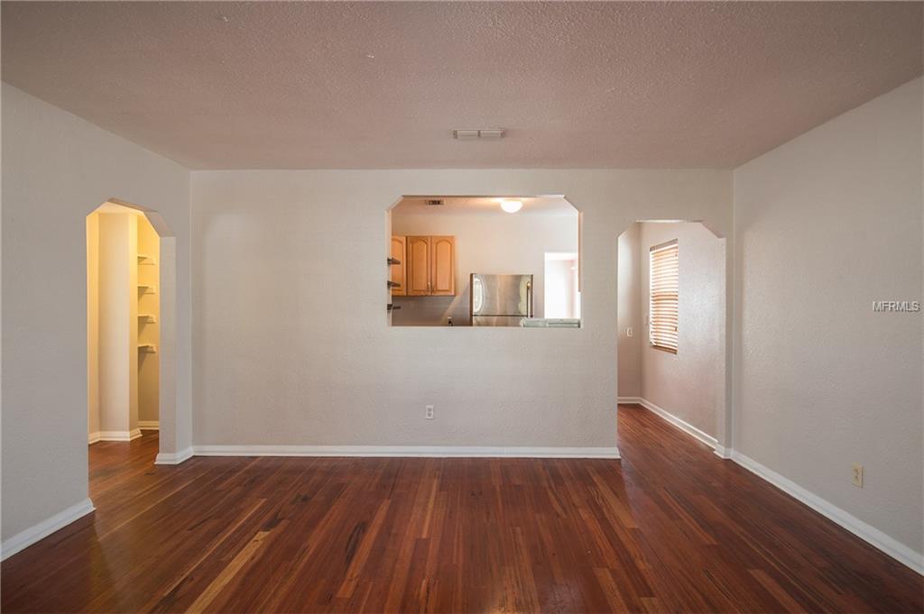 5222 S PURITAN AVENUE, TAMPA, Florida 33611, 3 Bedrooms Bedrooms, 6 Rooms Rooms,2 BathroomsBathrooms,Residential,For sale,PURITAN,T2919567