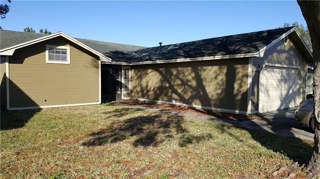 1090 SUNSHINE WAY SW, WINTER HAVEN, Florida 33880, 3 Bedrooms Bedrooms, 5 Rooms Rooms,2 BathroomsBathrooms,Residential,For sale,SUNSHINE,P4718512