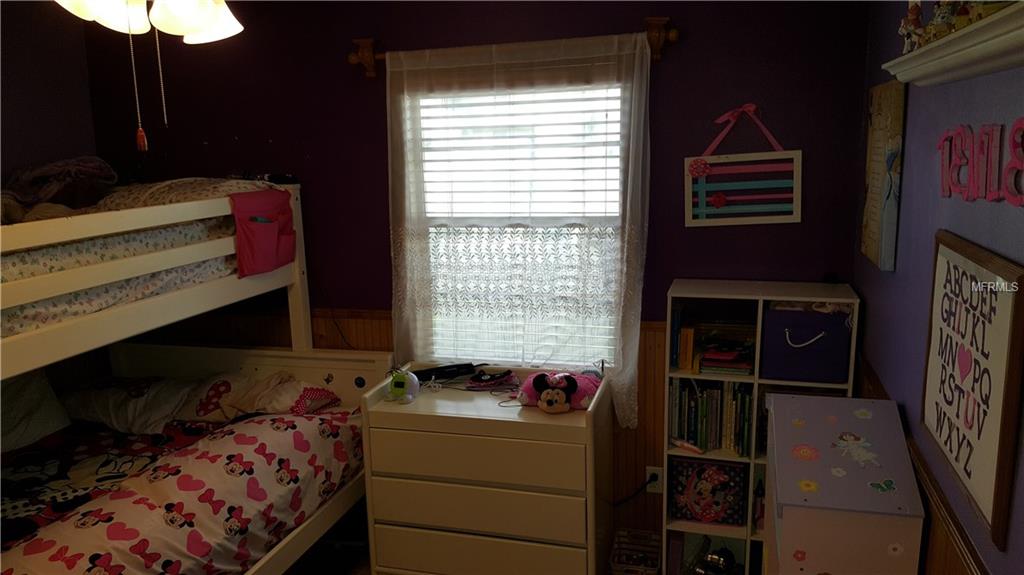 1090 SUNSHINE WAY SW, WINTER HAVEN, Florida 33880, 3 Bedrooms Bedrooms, 5 Rooms Rooms,2 BathroomsBathrooms,Residential,For sale,SUNSHINE,P4718512