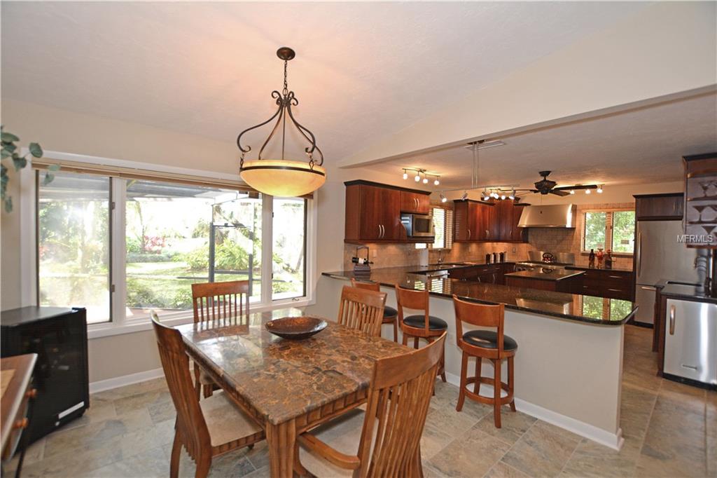 6541 CANARY STREET, SARASOTA, Florida 34241, 3 Bedrooms Bedrooms, 8 Rooms Rooms,2 BathroomsBathrooms,Residential,For sale,CANARY,A4206948