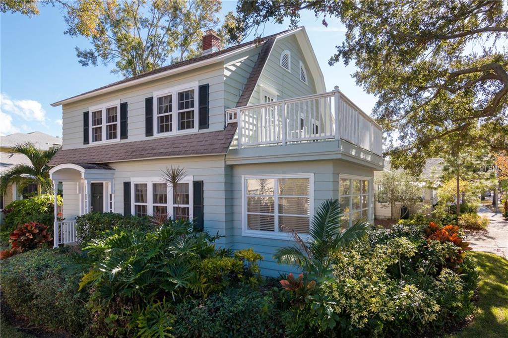 206 16TH AVENUE NE, ST PETERSBURG, Florida 33704, 4 Bedrooms Bedrooms, 3 Rooms Rooms,2 BathroomsBathrooms,Residential,For sale,16TH,U7844976