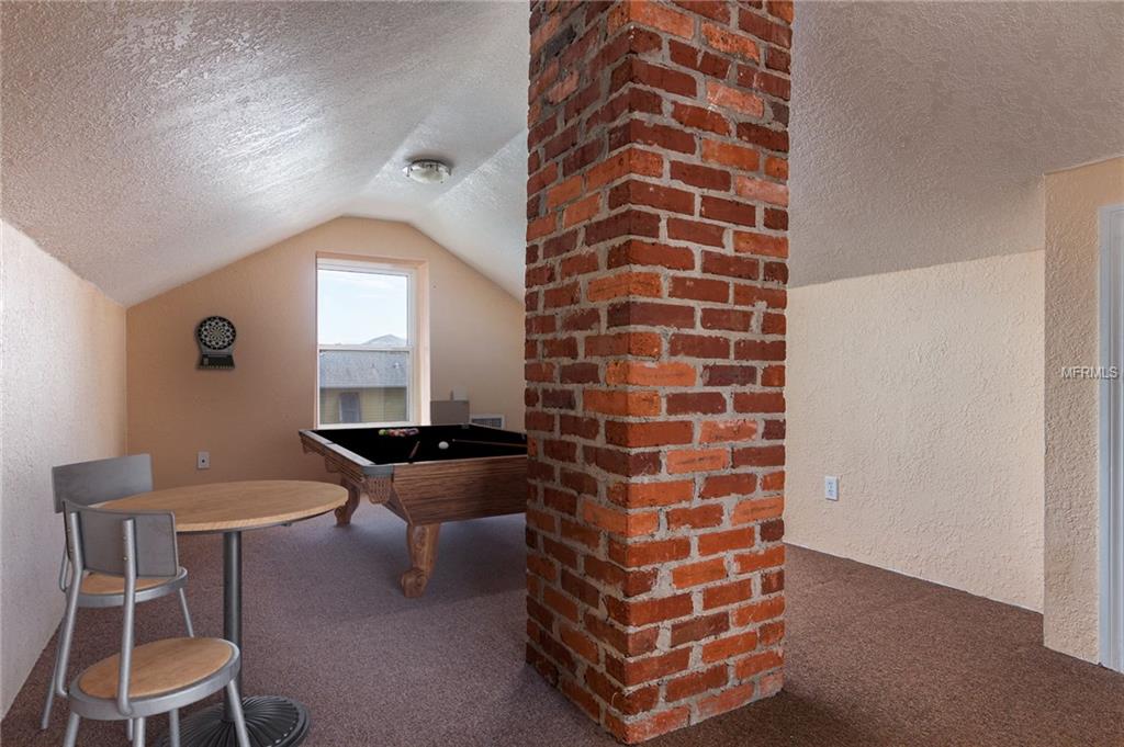 206 16TH AVENUE NE, ST PETERSBURG, Florida 33704, 4 Bedrooms Bedrooms, 3 Rooms Rooms,2 BathroomsBathrooms,Residential,For sale,16TH,U7844976