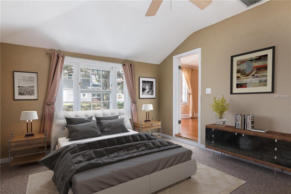 206 16TH AVENUE NE, ST PETERSBURG, Florida 33704, 4 Bedrooms Bedrooms, 3 Rooms Rooms,2 BathroomsBathrooms,Residential,For sale,16TH,U7844976