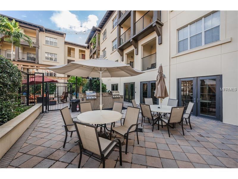 100 4TH AVENUE S, ST PETERSBURG, Florida 33701, 1 Bedroom Bedrooms, 4 Rooms Rooms,1 BathroomBathrooms,Residential,For sale,4TH,U7846286