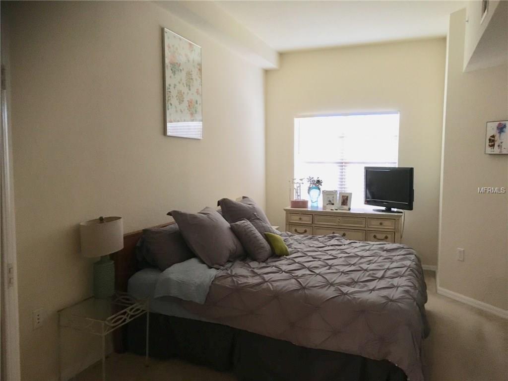 100 4TH AVENUE S, ST PETERSBURG, Florida 33701, 1 Bedroom Bedrooms, 4 Rooms Rooms,1 BathroomBathrooms,Residential,For sale,4TH,U7846286