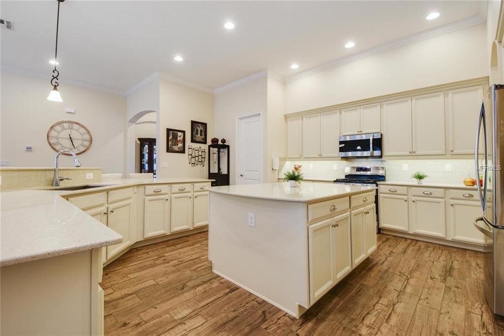 5220 WATERSIDE VISTA LANE, SAINT CLOUD, Florida 34771, 4 Bedrooms Bedrooms, 10 Rooms Rooms,3 BathroomsBathrooms,Residential,For sale,WATERSIDE VISTA,O5561039