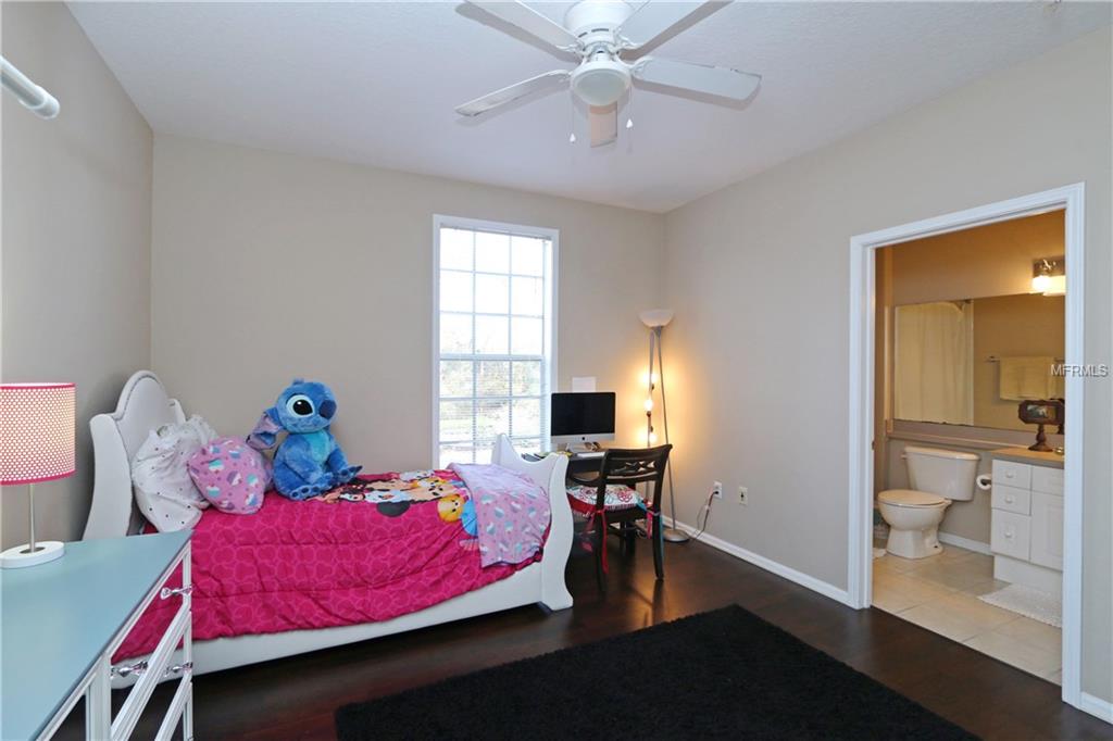 233 GOLDENRAIN DRIVE, CELEBRATION, Florida 34747, 2 Bedrooms Bedrooms, 5 Rooms Rooms,2 BathroomsBathrooms,Residential,For sale,GOLDENRAIN,O5561522