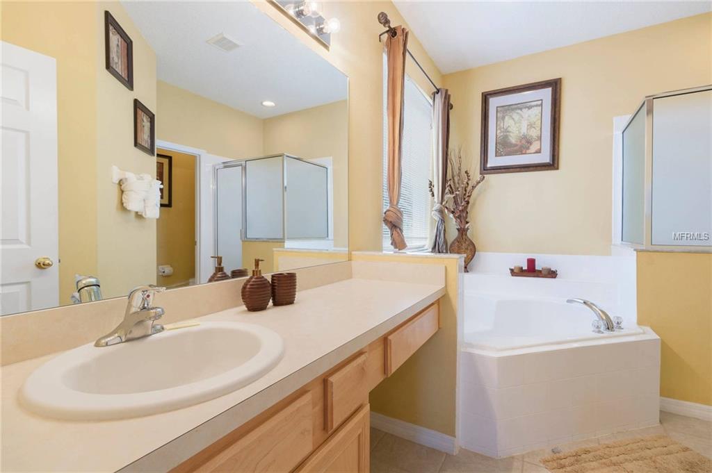 2719 FIESTA KEY DRIVE, KISSIMMEE, Florida 34747, 6 Bedrooms Bedrooms, 11 Rooms Rooms,4 BathroomsBathrooms,Residential,For sale,FIESTA KEY,O5561892