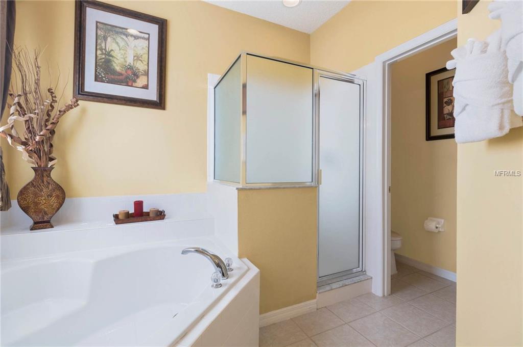 2719 FIESTA KEY DRIVE, KISSIMMEE, Florida 34747, 6 Bedrooms Bedrooms, 11 Rooms Rooms,4 BathroomsBathrooms,Residential,For sale,FIESTA KEY,O5561892