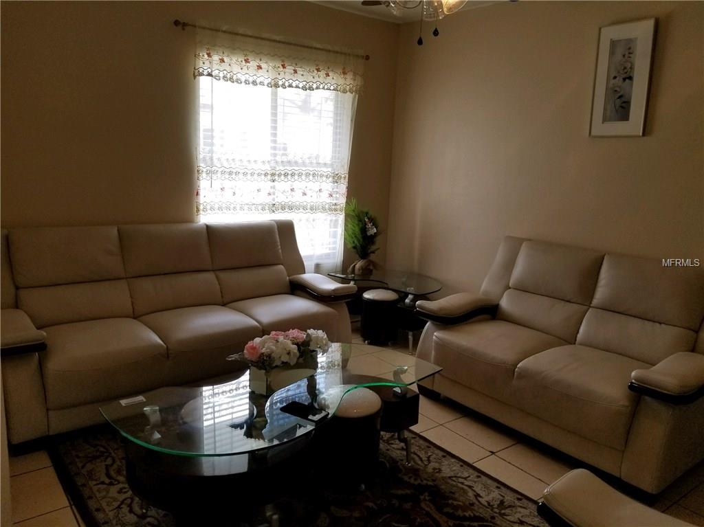 ORLANDO, Florida 32810, 3 Bedrooms Bedrooms, 9 Rooms Rooms,2 BathroomsBathrooms,Residential,For sale,O5562008