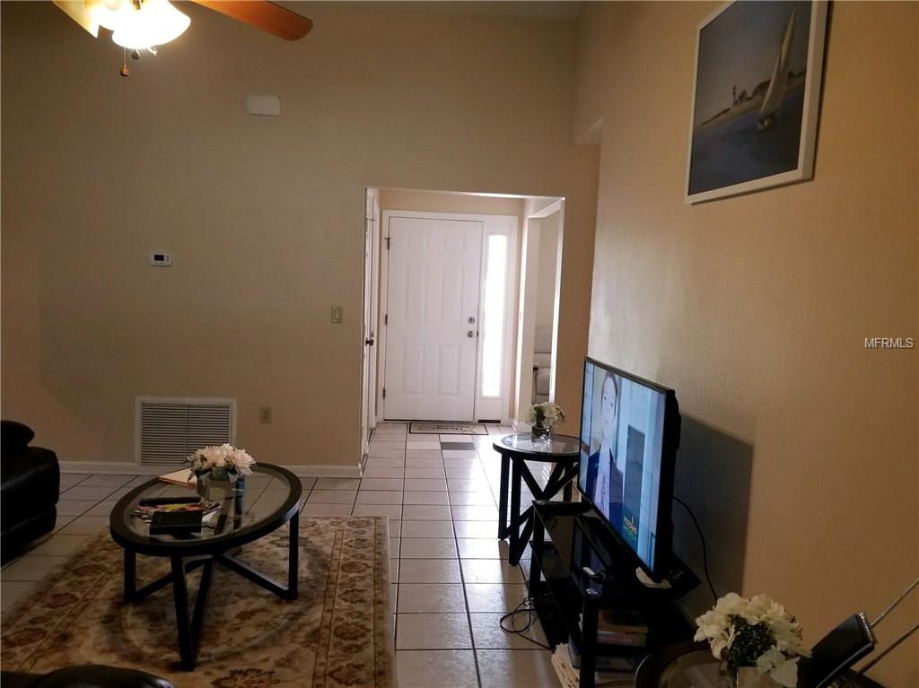 ORLANDO, Florida 32810, 3 Bedrooms Bedrooms, 9 Rooms Rooms,2 BathroomsBathrooms,Residential,For sale,O5562008