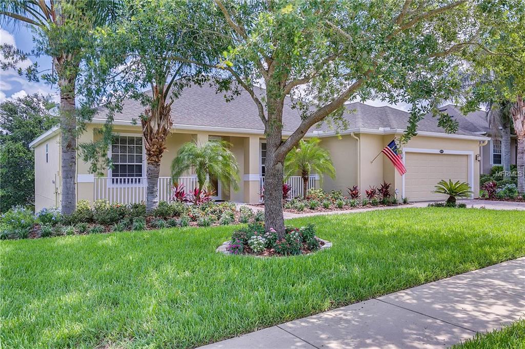 1076 GLENRAVEN LANE, CLERMONT, Florida 34711, 4 Bedrooms Bedrooms, 10 Rooms Rooms,3 BathroomsBathrooms,Residential,For sale,GLENRAVEN,G4844921