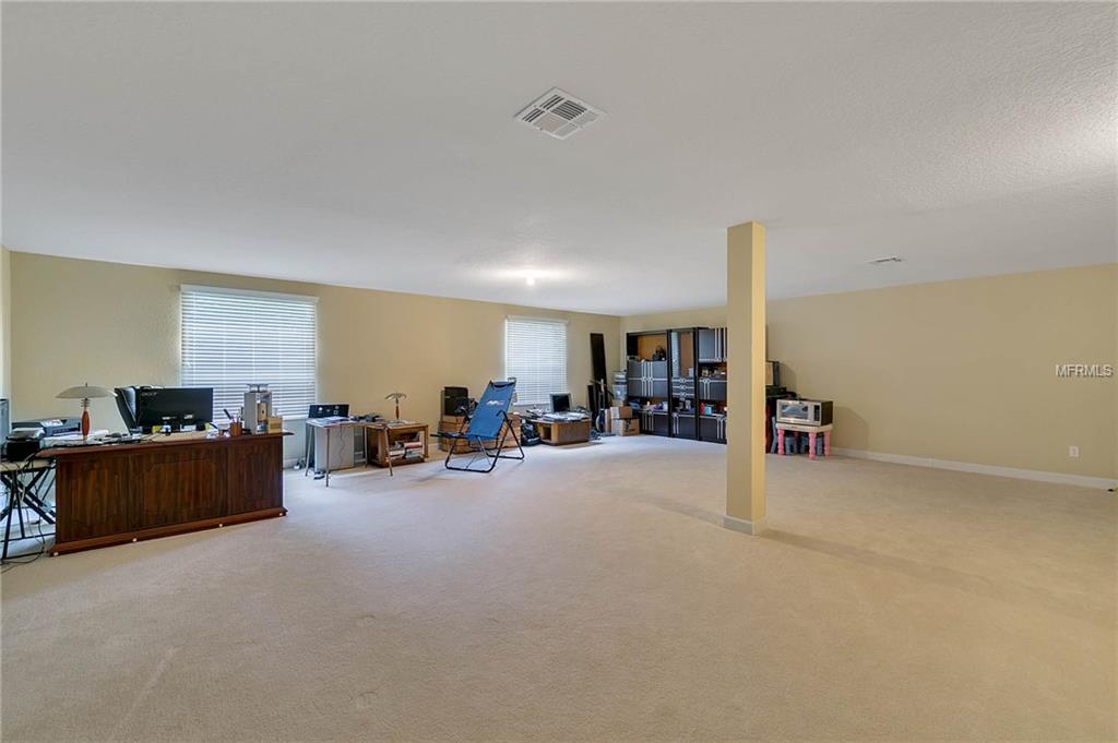 1076 GLENRAVEN LANE, CLERMONT, Florida 34711, 4 Bedrooms Bedrooms, 10 Rooms Rooms,3 BathroomsBathrooms,Residential,For sale,GLENRAVEN,G4844921