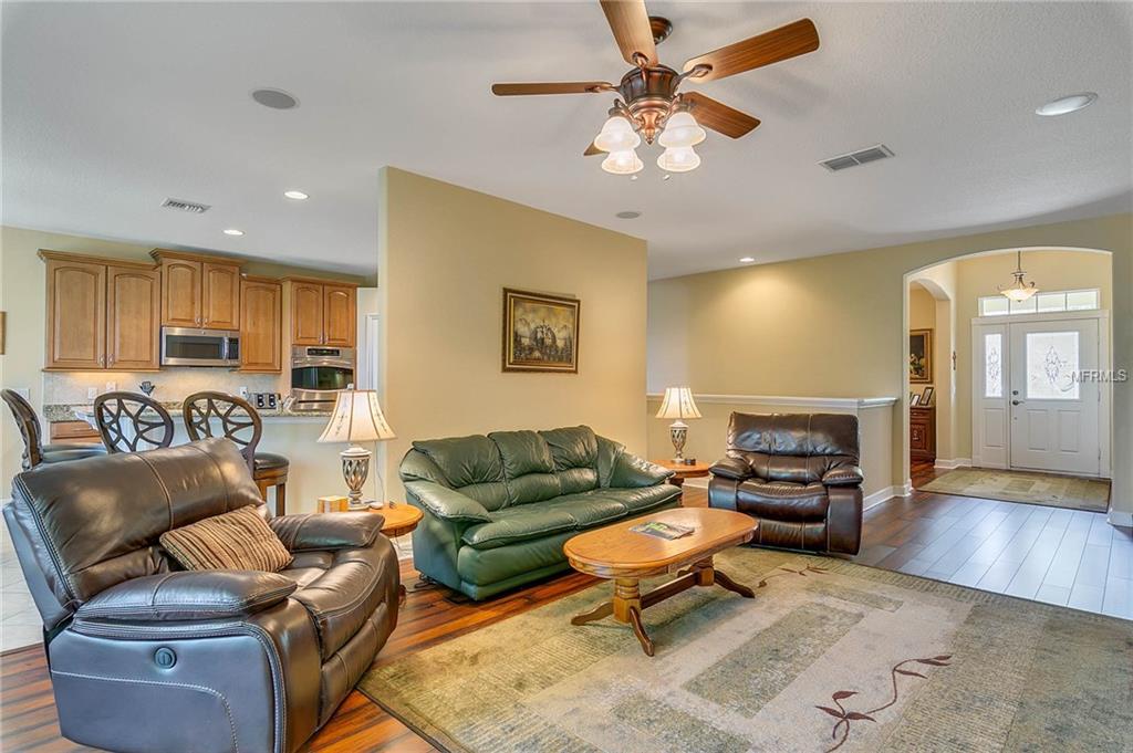 1076 GLENRAVEN LANE, CLERMONT, Florida 34711, 4 Bedrooms Bedrooms, 10 Rooms Rooms,3 BathroomsBathrooms,Residential,For sale,GLENRAVEN,G4844921