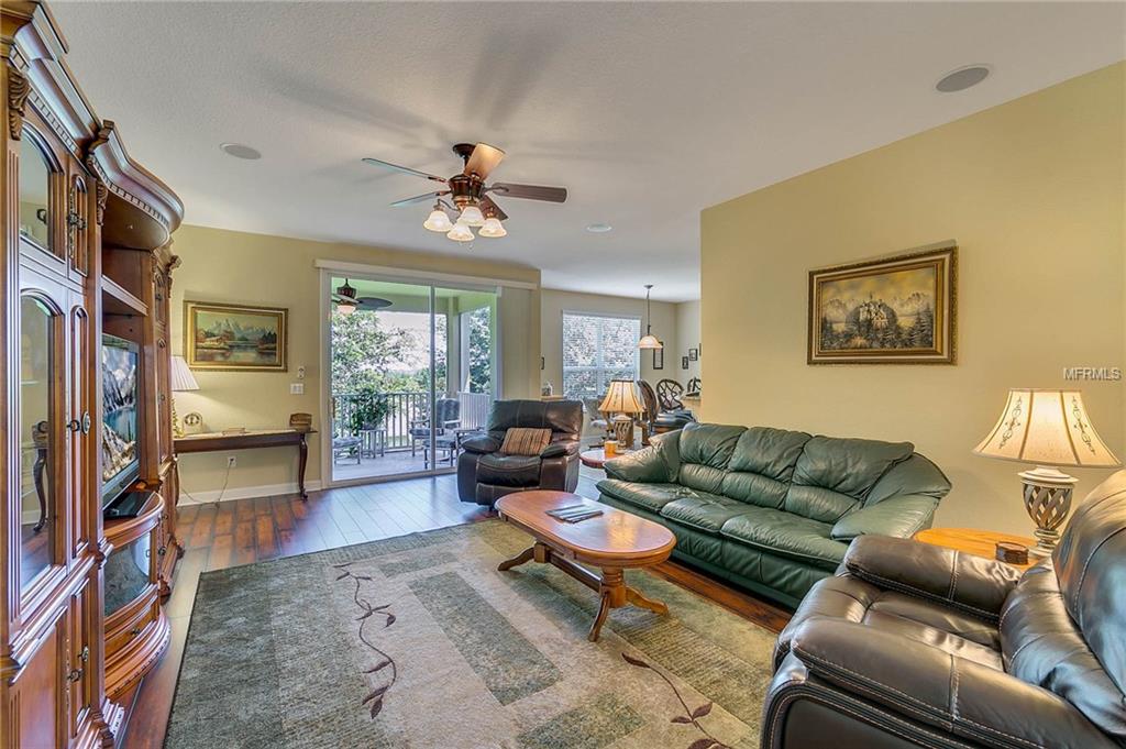 1076 GLENRAVEN LANE, CLERMONT, Florida 34711, 4 Bedrooms Bedrooms, 10 Rooms Rooms,3 BathroomsBathrooms,Residential,For sale,GLENRAVEN,G4844921