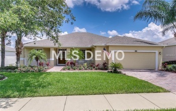 1076 GLENRAVEN LANE, CLERMONT, Florida 34711, 4 Bedrooms Bedrooms, 10 Rooms Rooms,3 BathroomsBathrooms,Residential,For sale,GLENRAVEN,G4844921