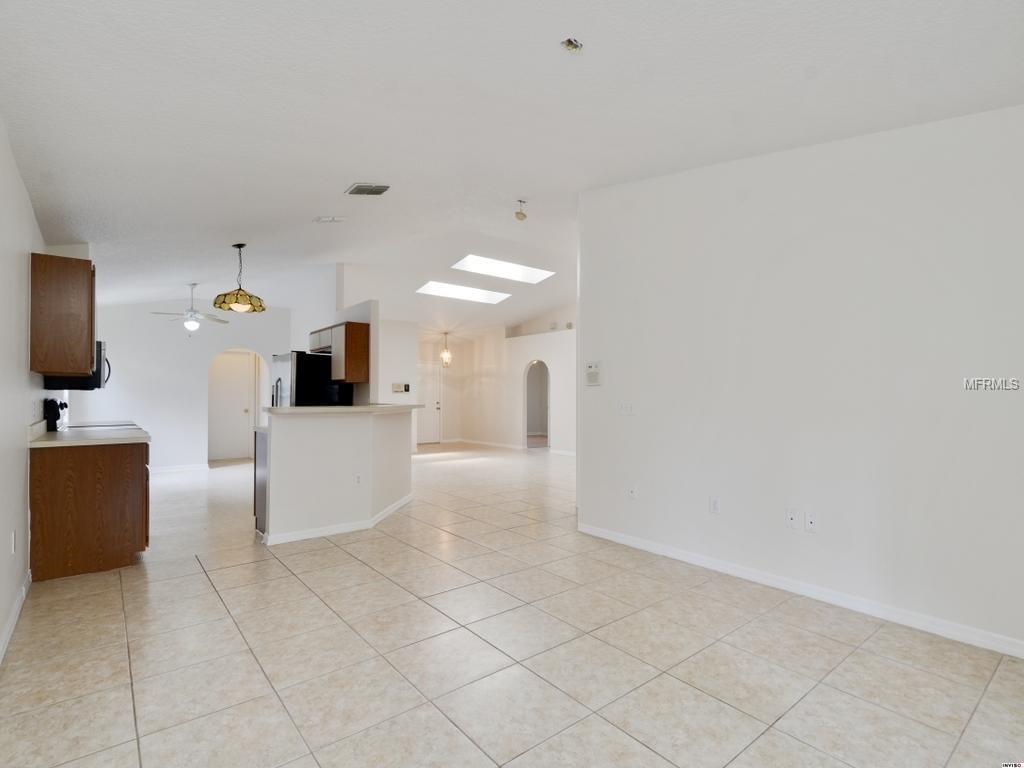 4106 IVEYGLEN AVENUE, ORLANDO, Florida 32826, 3 Bedrooms Bedrooms, 8 Rooms Rooms,2 BathroomsBathrooms,Residential,For sale,IVEYGLEN,O5534103