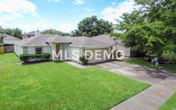 4106 IVEYGLEN AVENUE, ORLANDO, Florida 32826, 3 Bedrooms Bedrooms, 8 Rooms Rooms,2 BathroomsBathrooms,Residential,For sale,IVEYGLEN,O5534103