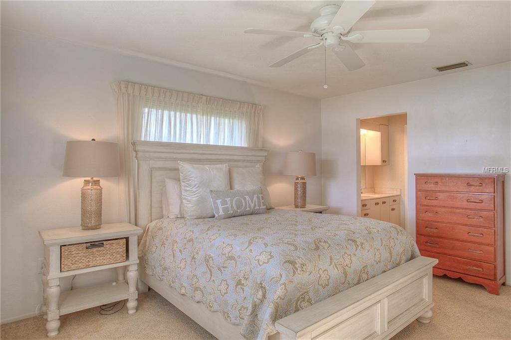 3298 MEADOW RUN CIRCLE, VENICE, Florida 34293, 3 Bedrooms Bedrooms, 6 Rooms Rooms,2 BathroomsBathrooms,Residential,For sale,MEADOW RUN,A4206952