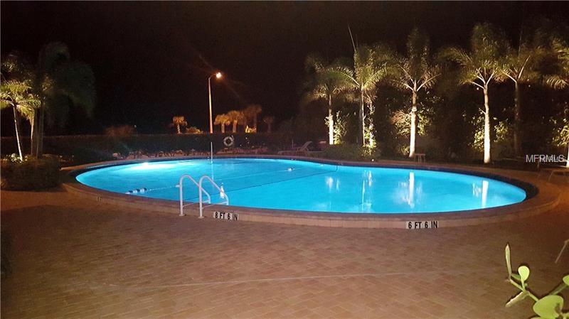 SARASOTA, Florida 34236, 2 Bedrooms Bedrooms, 6 Rooms Rooms,2 BathroomsBathrooms,Residential,For sale,A4208417