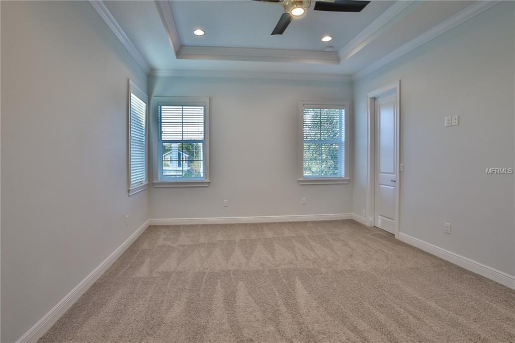 3918 W SEVILLA STREET, TAMPA, Florida 33629, 5 Bedrooms Bedrooms, 9 Rooms Rooms,3 BathroomsBathrooms,Residential,For sale,SEVILLA,T2926381