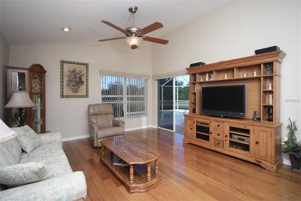 6242 STURBRIDGE COURT, SARASOTA, Florida 34238, 3 Bedrooms Bedrooms, 10 Rooms Rooms,2 BathroomsBathrooms,Residential,For sale,STURBRIDGE,A4209301