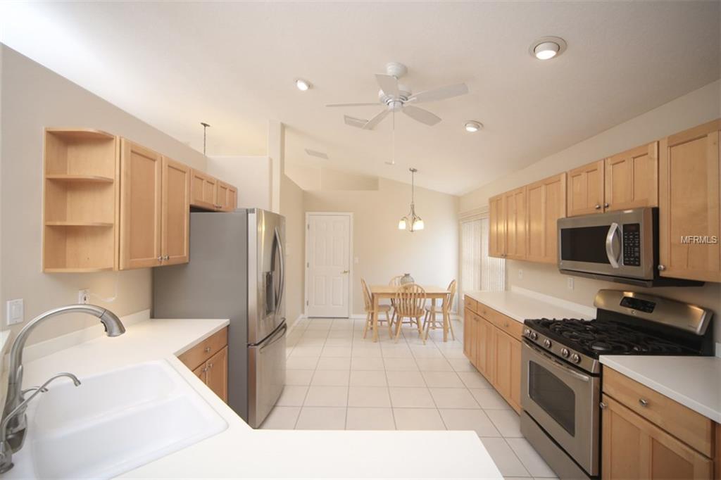 6242 STURBRIDGE COURT, SARASOTA, Florida 34238, 3 Bedrooms Bedrooms, 10 Rooms Rooms,2 BathroomsBathrooms,Residential,For sale,STURBRIDGE,A4209301