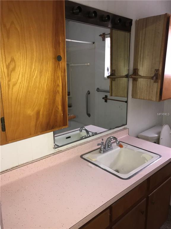 8703 N LARKHALL PLACE, TAMPA, Florida 33604, 3 Bedrooms Bedrooms, 3 Rooms Rooms,1 BathroomBathrooms,Residential,For sale,LARKHALL,T2928396