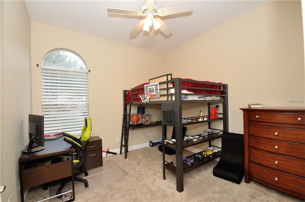 9162 LAKE FISCHER BOULEVARD, GOTHA, Florida 34734, 5 Bedrooms Bedrooms, 10 Rooms Rooms,4 BathroomsBathrooms,Residential,For sale,LAKE FISCHER,O5561893