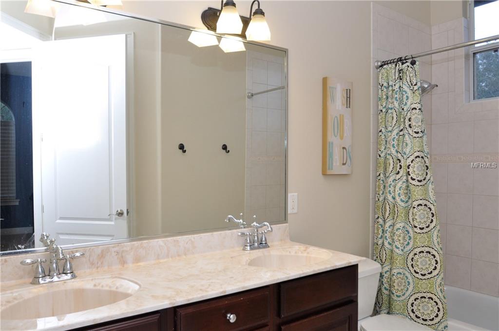 9162 LAKE FISCHER BOULEVARD, GOTHA, Florida 34734, 5 Bedrooms Bedrooms, 10 Rooms Rooms,4 BathroomsBathrooms,Residential,For sale,LAKE FISCHER,O5561893