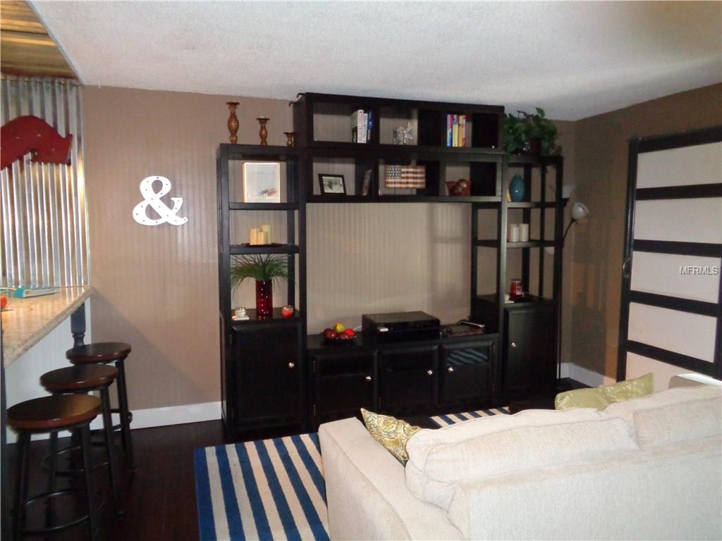 240 N BAYSHORE BOULEVARD, CLEARWATER, Florida 33759, 1 Bedroom Bedrooms, 3 Rooms Rooms,1 BathroomBathrooms,Residential,For sale,BAYSHORE,W7637860