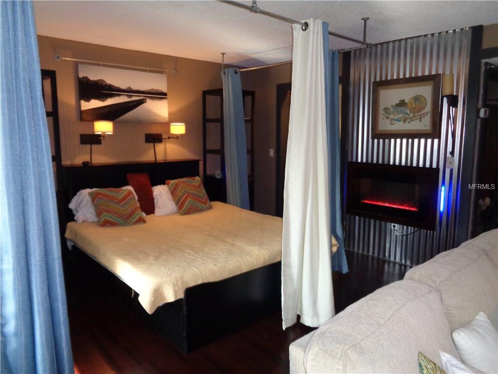 240 N BAYSHORE BOULEVARD, CLEARWATER, Florida 33759, 1 Bedroom Bedrooms, 3 Rooms Rooms,1 BathroomBathrooms,Residential,For sale,BAYSHORE,W7637860