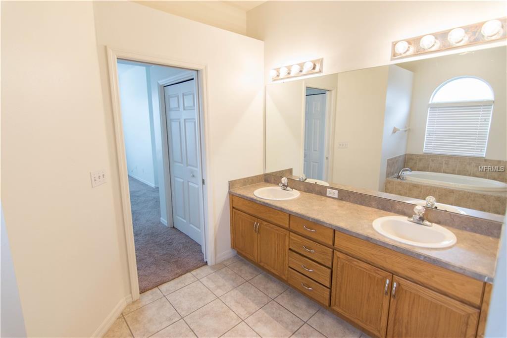 506 9TH STREET NE, RUSKIN, Florida 33570, 4 Bedrooms Bedrooms, 4 Rooms Rooms,2 BathroomsBathrooms,Residential,For sale,9TH,T2893072