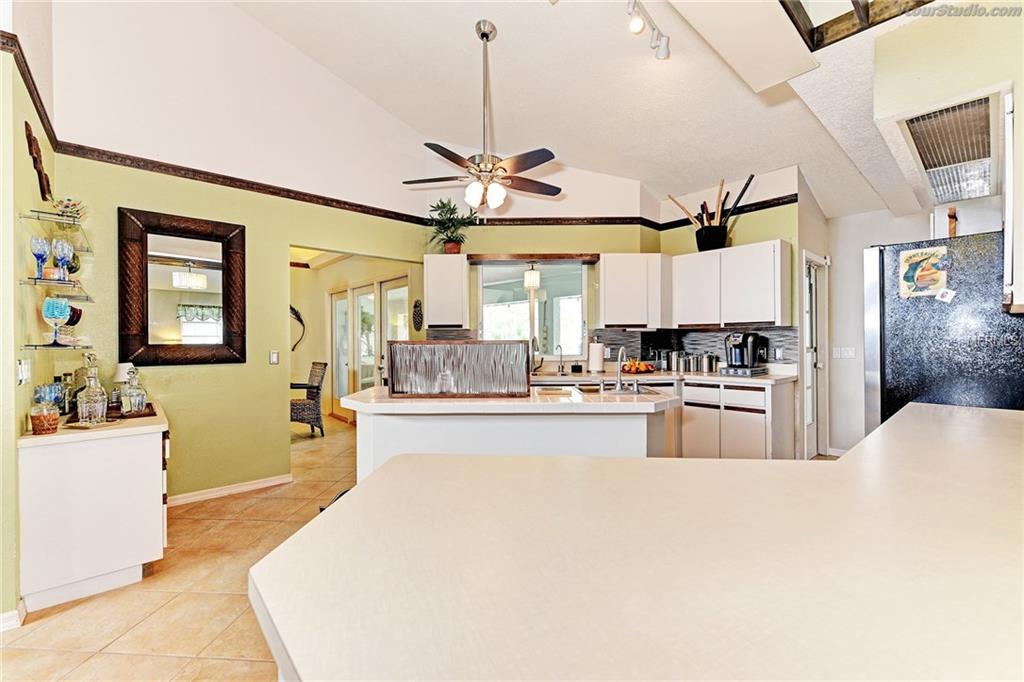 6118 GILLOT BOULEVARD, PORT CHARLOTTE, Florida 33981, 3 Bedrooms Bedrooms, 8 Rooms Rooms,2 BathroomsBathrooms,Residential,For sale,GILLOT,D5920451