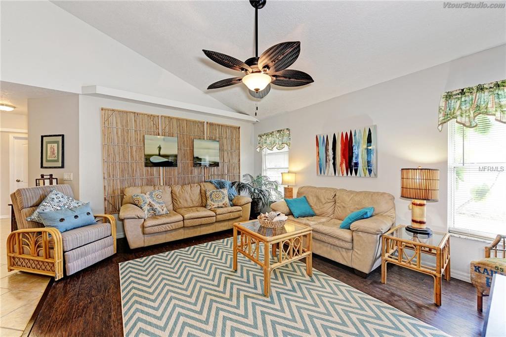 6118 GILLOT BOULEVARD, PORT CHARLOTTE, Florida 33981, 3 Bedrooms Bedrooms, 8 Rooms Rooms,2 BathroomsBathrooms,Residential,For sale,GILLOT,D5920451