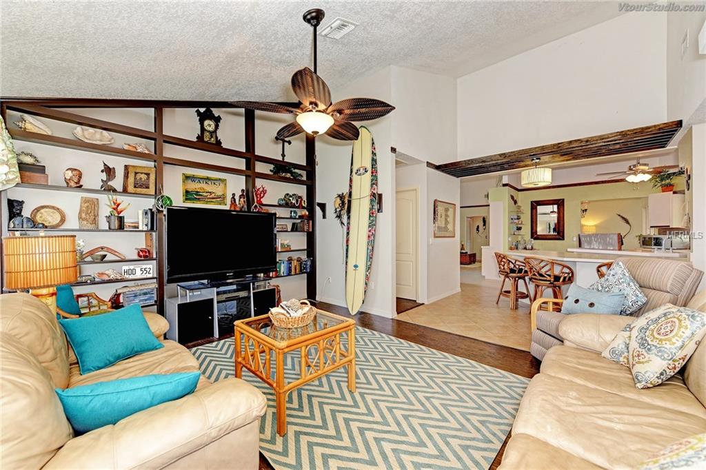 6118 GILLOT BOULEVARD, PORT CHARLOTTE, Florida 33981, 3 Bedrooms Bedrooms, 8 Rooms Rooms,2 BathroomsBathrooms,Residential,For sale,GILLOT,D5920451