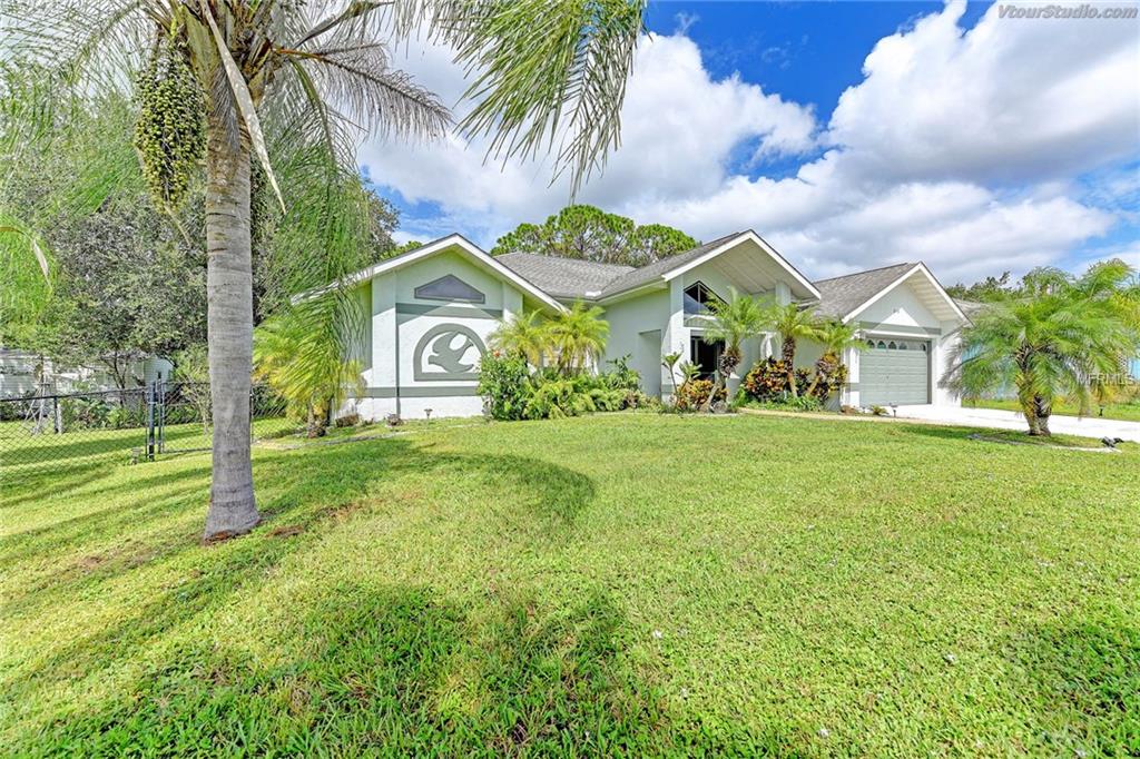 6118 GILLOT BOULEVARD, PORT CHARLOTTE, Florida 33981, 3 Bedrooms Bedrooms, 8 Rooms Rooms,2 BathroomsBathrooms,Residential,For sale,GILLOT,D5920451