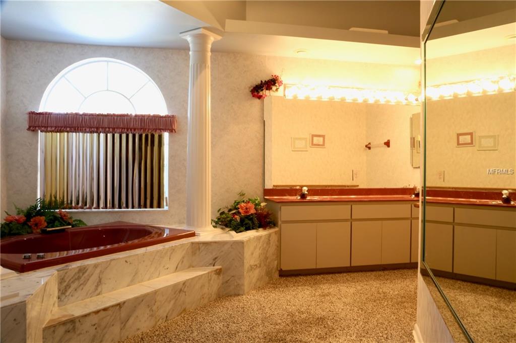 8732 LATHAM LANE, HUDSON, Florida 34667, 3 Bedrooms Bedrooms, 7 Rooms Rooms,2 BathroomsBathrooms,Residential,For sale,LATHAM,W7635629