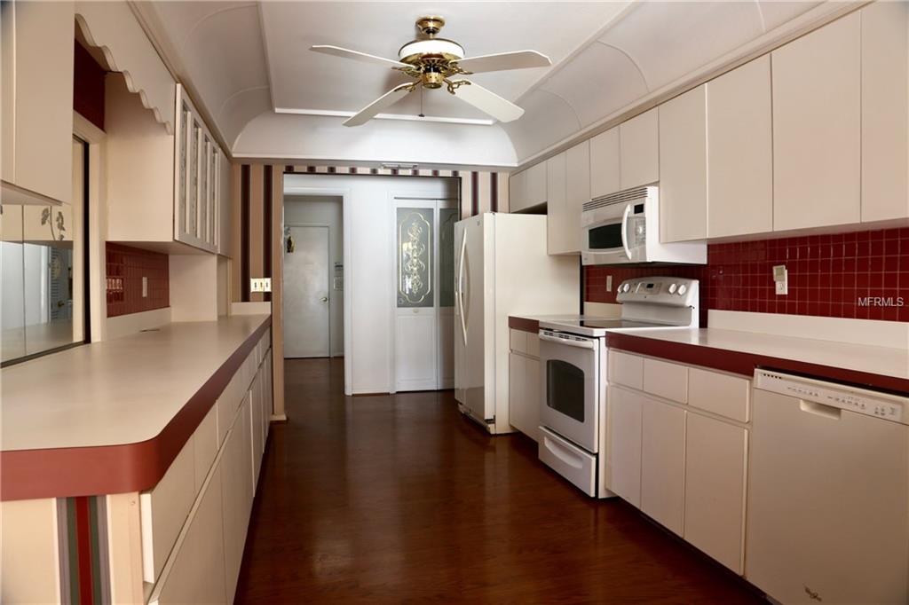 8732 LATHAM LANE, HUDSON, Florida 34667, 3 Bedrooms Bedrooms, 7 Rooms Rooms,2 BathroomsBathrooms,Residential,For sale,LATHAM,W7635629