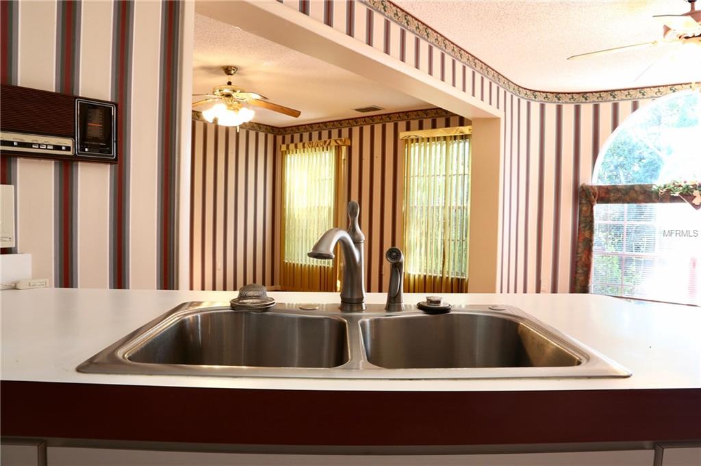 8732 LATHAM LANE, HUDSON, Florida 34667, 3 Bedrooms Bedrooms, 7 Rooms Rooms,2 BathroomsBathrooms,Residential,For sale,LATHAM,W7635629