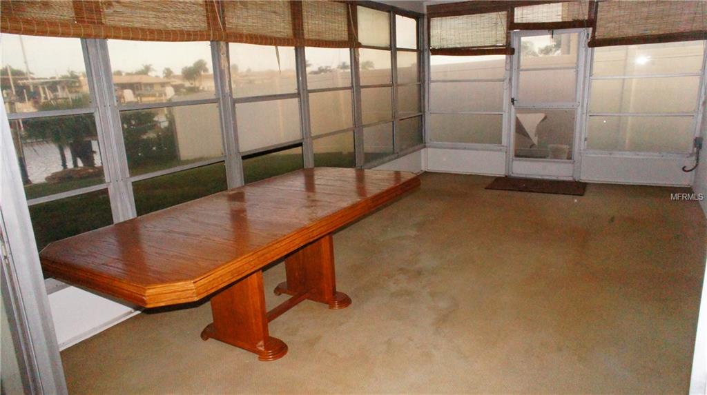 5525 LEEWARD LN, NEW PORT RICHEY, Florida 34652, 3 Bedrooms Bedrooms, 8 Rooms Rooms,2 BathroomsBathrooms,Residential,For sale,LEEWARD LN,U7840976