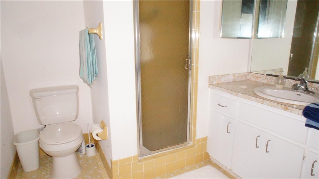 5525 LEEWARD LN, NEW PORT RICHEY, Florida 34652, 3 Bedrooms Bedrooms, 8 Rooms Rooms,2 BathroomsBathrooms,Residential,For sale,LEEWARD LN,U7840976