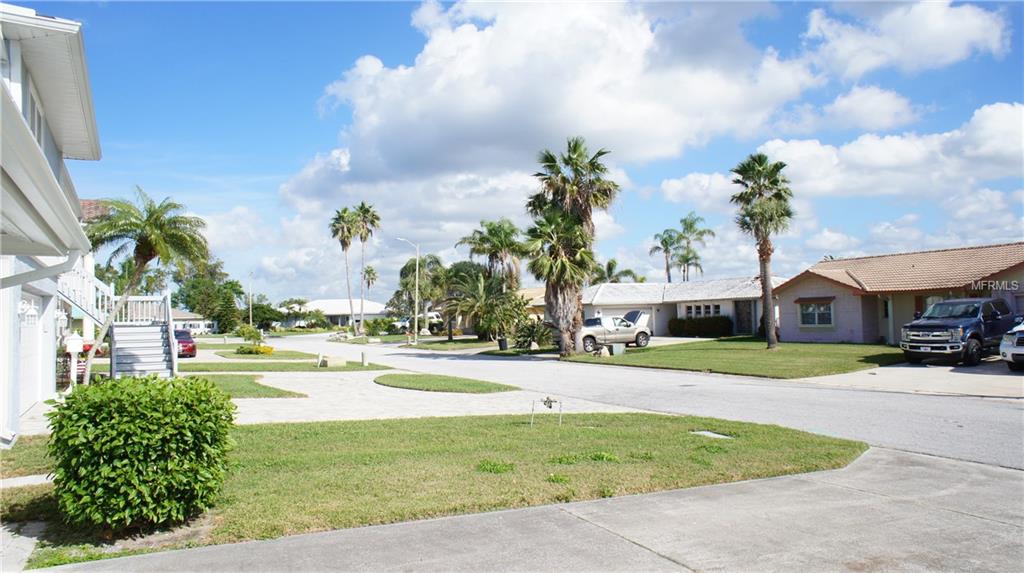 5525 LEEWARD LN, NEW PORT RICHEY, Florida 34652, 3 Bedrooms Bedrooms, 8 Rooms Rooms,2 BathroomsBathrooms,Residential,For sale,LEEWARD LN,U7840976