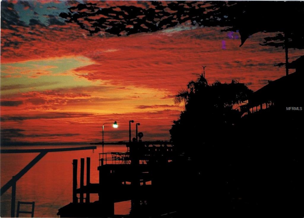 5525 LEEWARD LN, NEW PORT RICHEY, Florida 34652, 3 Bedrooms Bedrooms, 8 Rooms Rooms,2 BathroomsBathrooms,Residential,For sale,LEEWARD LN,U7840976