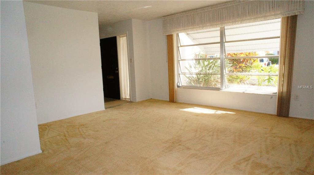 5525 LEEWARD LN, NEW PORT RICHEY, Florida 34652, 3 Bedrooms Bedrooms, 8 Rooms Rooms,2 BathroomsBathrooms,Residential,For sale,LEEWARD LN,U7840976